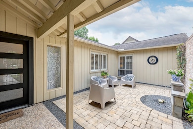 The welcoming courtyard with fountain