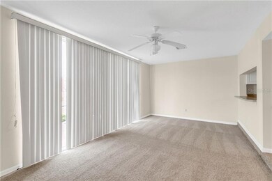 415 Caribbean Dr, Davenport, FL 33897 - photo 7