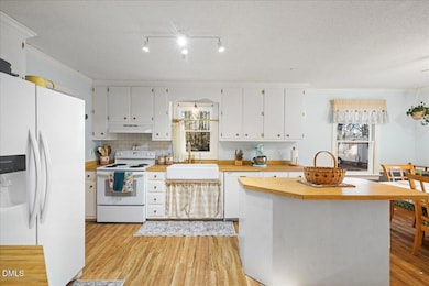 850 Lewis Winstead Loop Rd, Roxboro, NC 27574 - photo 6