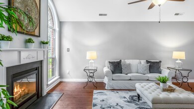 306 Hook Lane 19 of 42