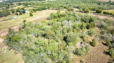 Sunset Trail, Luling, TX 78648 - photo 3