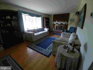 118 Kevin Rd, Delran, NJ 08075 - photo 3