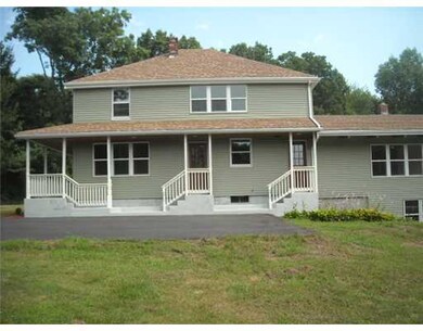 14 Union St, Blackstone, MA 01504 - photo 2