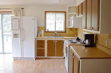 Kitchen broad view