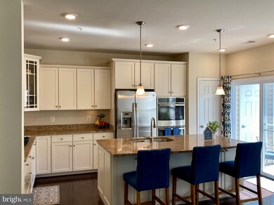 43609 Helmsdale Terrace, Chantilly, VA 20152 - photo 7