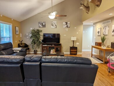 PXL_20220721_214232639-01