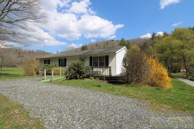 892 Aho Rd, Blowing Rock, NC 28605 - photo 2