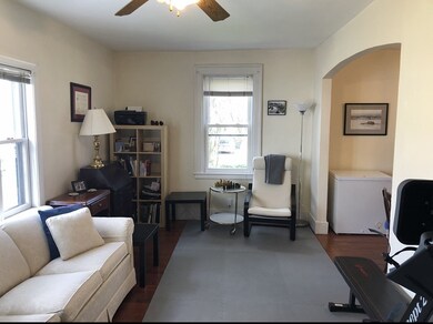 33 Clinton St unit 35, Newton, MA 02458 - photo 4