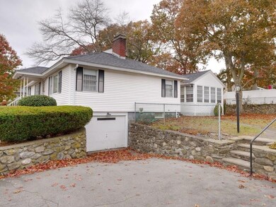 77 Colonial Rd, Lawrence, MA 01843 - photo 2