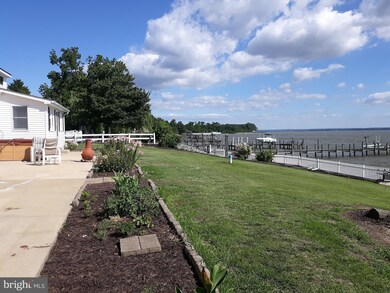 17478 Rock Point Rd, Newburg, MD 20664 - photo 4