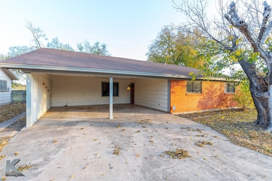 606 Bryant Rd, Clyde, TX 79510 - photo 7