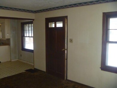 1833 N Linwood Ave, Indianapolis, IN 46218 - photo 3