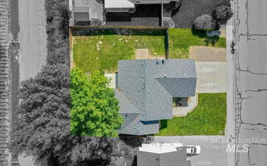 540 S Valley Dr, Nampa, ID 83686 - photo 4