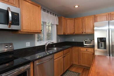17 Kimball Way, Newmarket, NH 03857 - photo 6