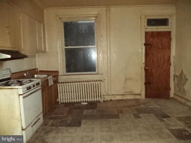 1724 E 28th St, Baltimore, MD 21218 - photo 6