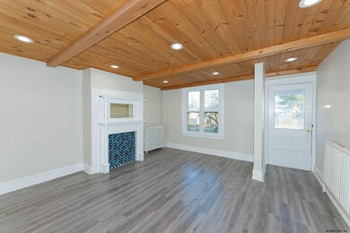 12 Stanwix St, Albany, NY 12209 - photo 4