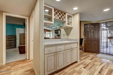 2553 Firestone Place-14