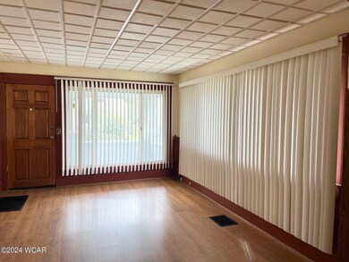 853 N Elizabeth St 10
