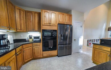 23080 Barberry Ln, California, MD 20619 - photo 6