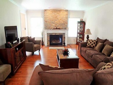 Den/Family/Great Room.