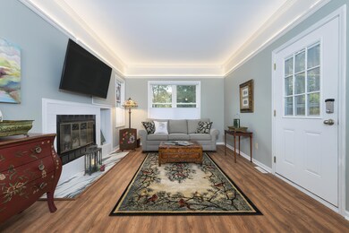 7374 N Shore Dr UNIT 14-1