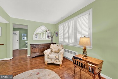 823 Dorsey Ave, Essex, MD 21221 - photo 7