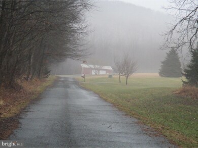 3 Lehland Dr, Boyertown, PA 19512 - photo 2