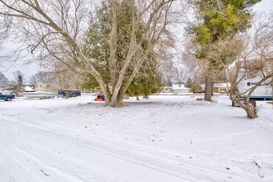 4017 N Shore Dr, Menominee, MI 49858 - photo 5