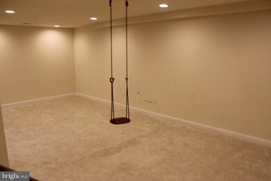 502 Drayton Way, Glen Mills, PA 19342 - photo 3