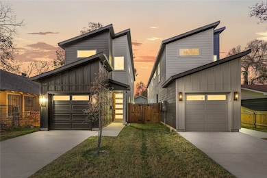 2333 Bethurum Ave, Dallas, TX 75215 - photo 2