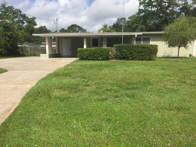 4636 Solandra Cir W, Jacksonville, FL 32210 - photo 2