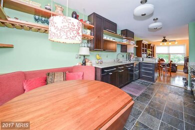 300 Locust St SE unit 1, Vienna, VA 22180 - photo 6