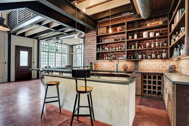 808 Coronado St unit 2, Houston, TX 77009 - photo 4