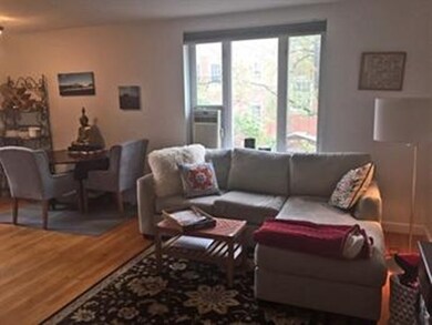 150 Beaconsfield Rd unit 4, Brookline, MA 02445 - photo 4