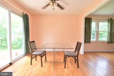 7456 Donset Ct, Manassas, VA 20109 - photo 4