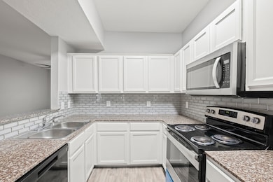 6422 New York St unit A, Houston, TX 77021 - photo 5