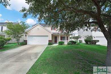 Great shade tree in front yard.