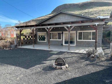 408 Harding St, Asotin, WA 99402 - photo 2