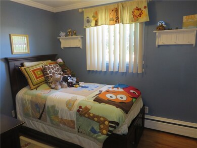 58 Manning Dr, Riverside, RI 02915 - photo 6