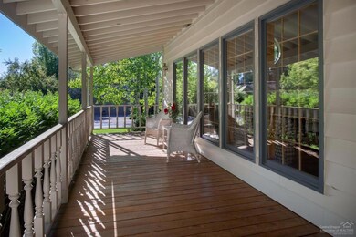 60635 Thunderbird, Bend, OR 97702 - photo 3