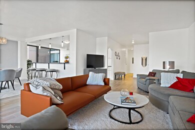 Hyde Park Condominium unit 1011, Arlington, VA 22203 - photo 6