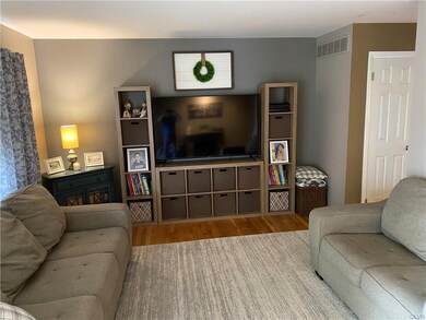 1241 Eagle St, Allentown, PA 18106 - photo 6