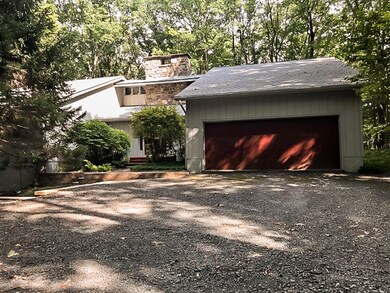 7517 Mountain Ln, Stroudsburg, PA 18360 - photo 6