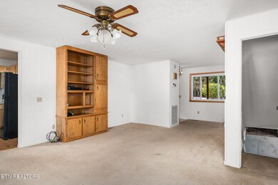 mls-16 Pomeroy Ct FFG-136_TNPC