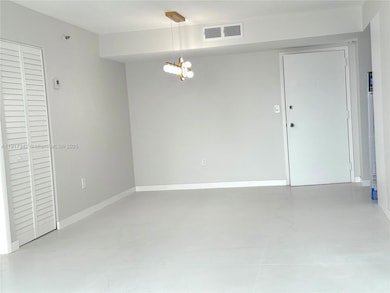 Winston Towers 600 unit 1804, Sunny Isles Beach, FL 33160 - photo 4