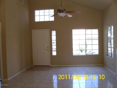 Front entrance to Livingroom