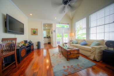 616 Caroline St Unit 6-04