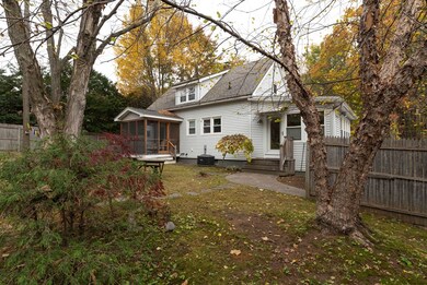 560 Elm St, Northampton, MA 01060 - photo 4