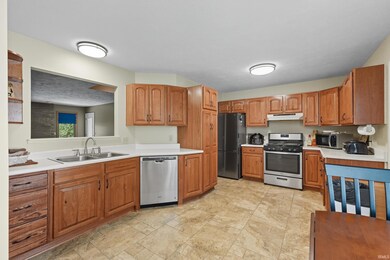 548 Frederick Crossing, Roanoke, IN 46783 - photo 7