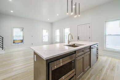 1205 Hamlet St, Columbus, OH 43201 - photo 6